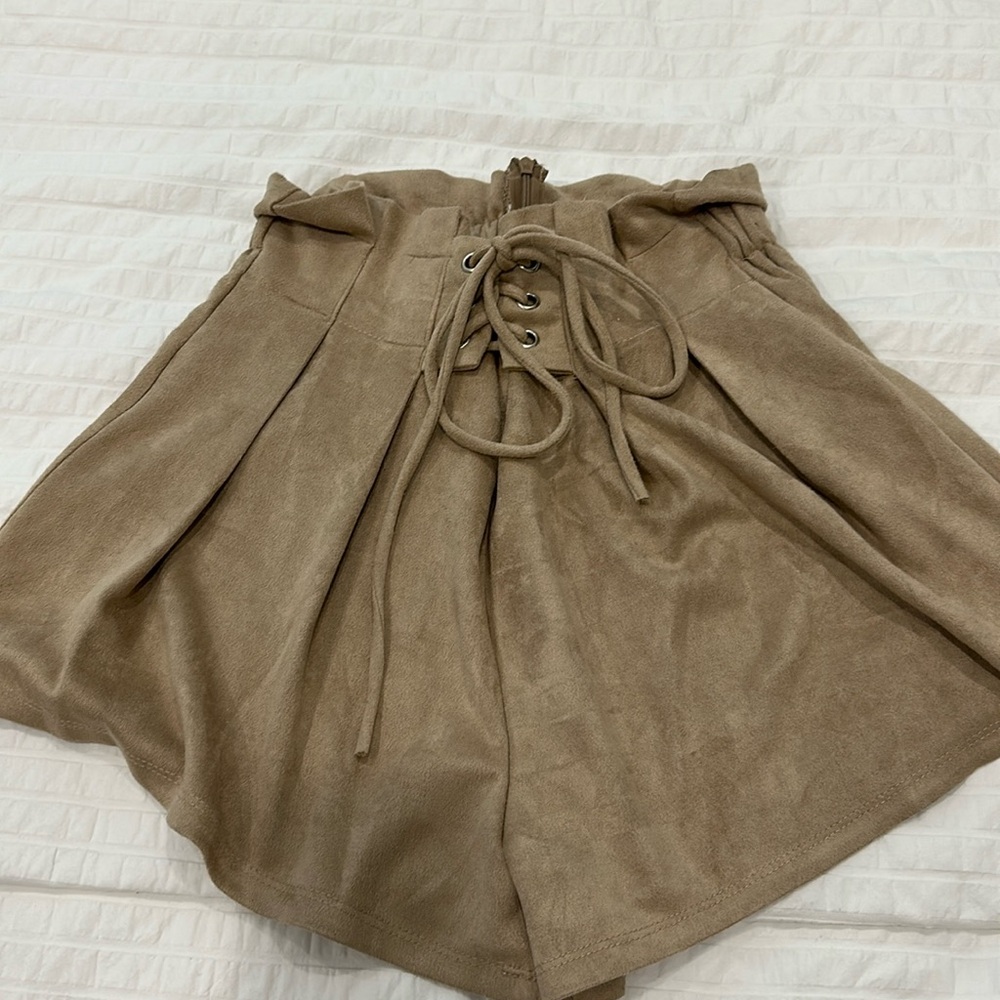 stretchy high waist short